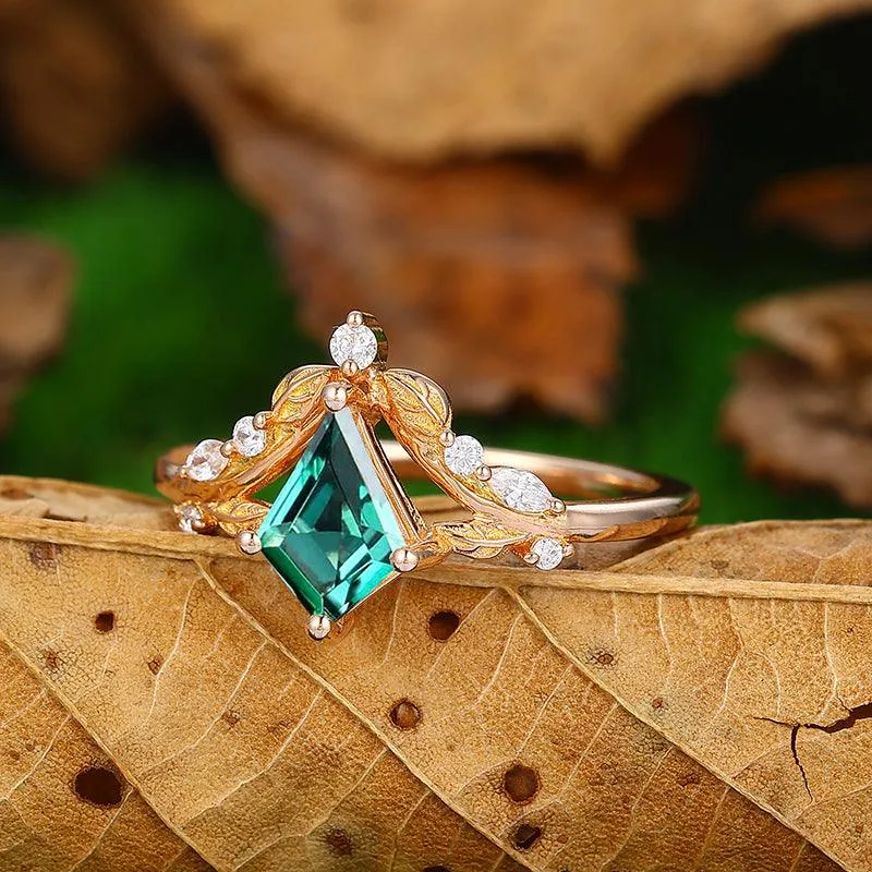 1.35 Kite Cut Crown Shaped Leaf Design Emerald Engagement Ring