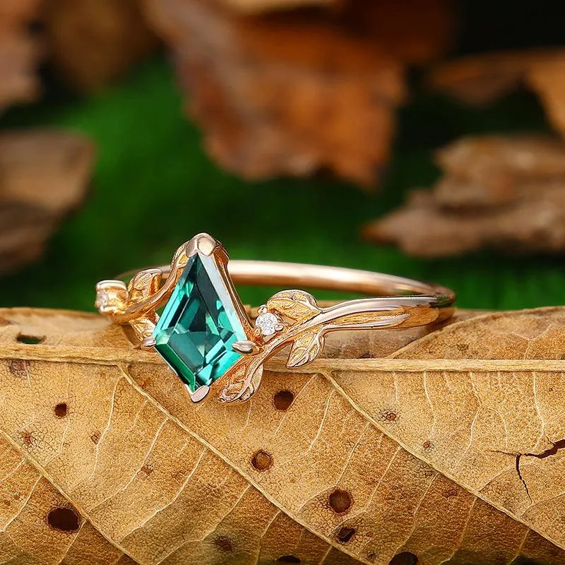14k Rose Gold Kite Cut Art Deco Leaf Vines Shape Emerald Emerald Engagement Ring