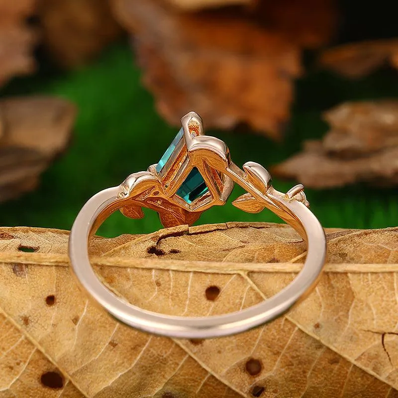 14k Rose Gold Kite Cut Art Deco Leaf Vines Shape Emerald Emerald Engagement Ring