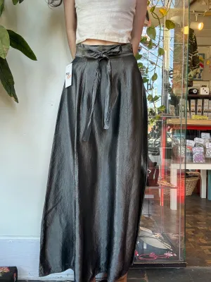 90s/00s Spring Street crinkled maxi skirt
