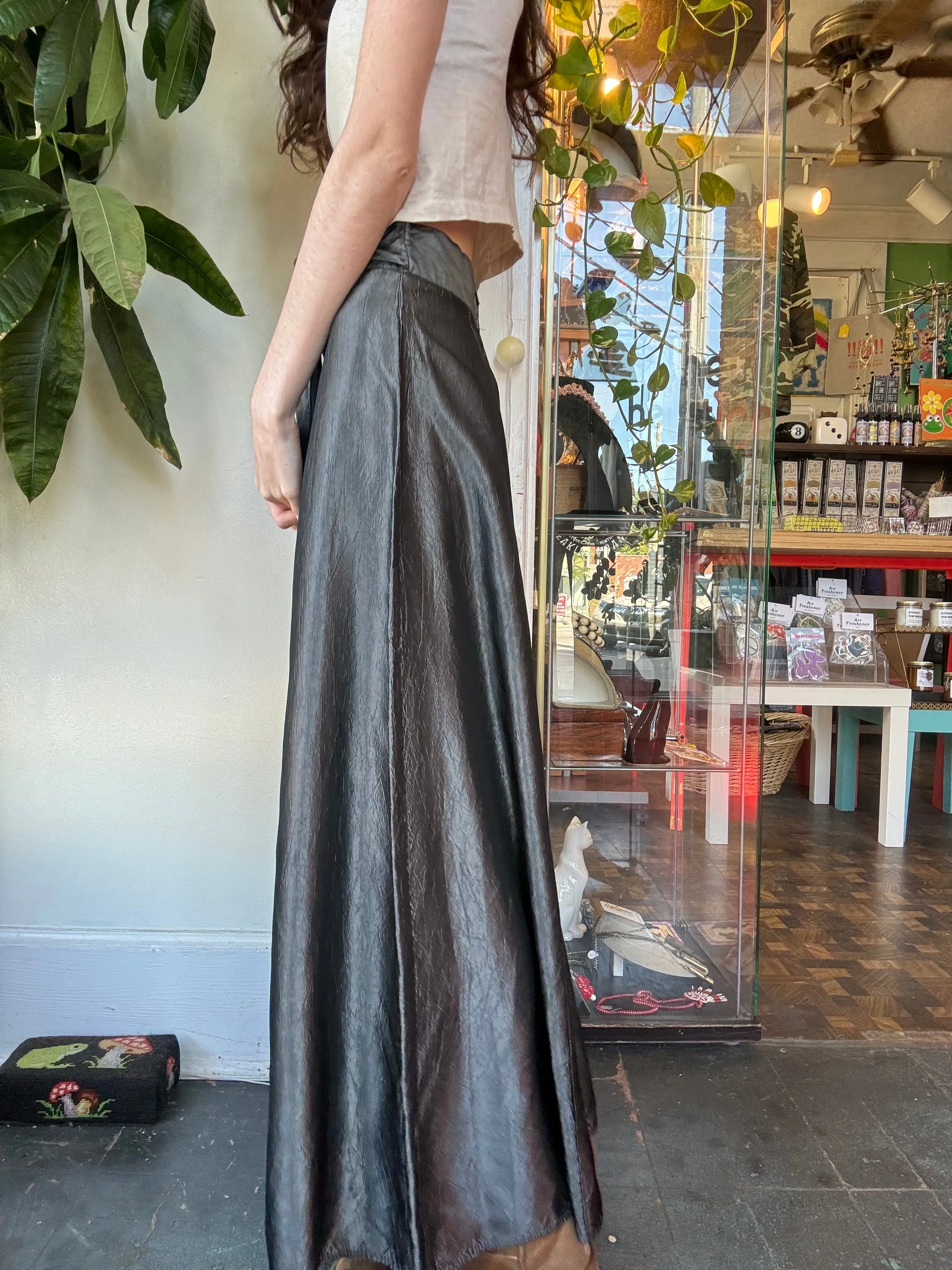 90s/00s Spring Street crinkled maxi skirt