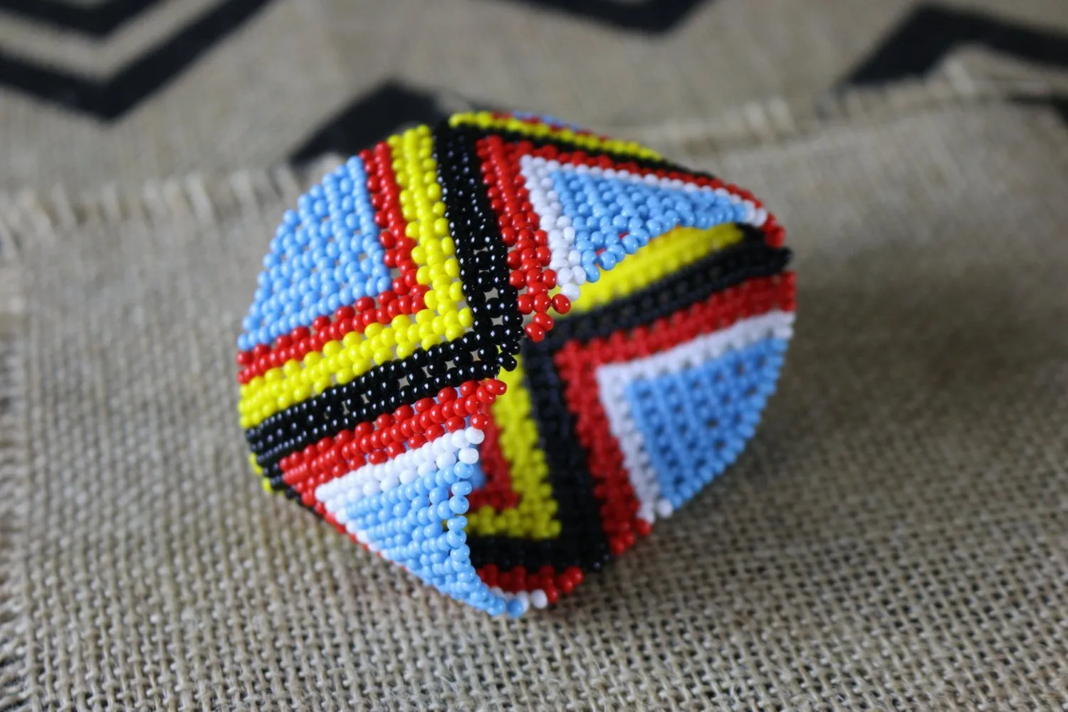 Art# K158 3.5  inch Original Kayapo Traditional Peyote stitch Beaded Bracelet from Brazil.