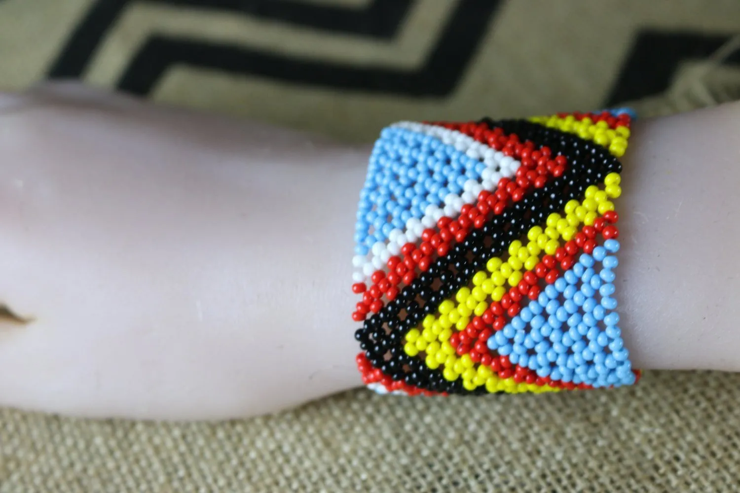 Art# K158 3.5  inch Original Kayapo Traditional Peyote stitch Beaded Bracelet from Brazil.