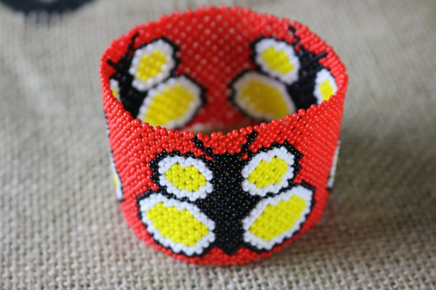Art# K186  3  inch. Original Kayapo Traditional Peyote stitch Beaded Bracelet from Brazil.