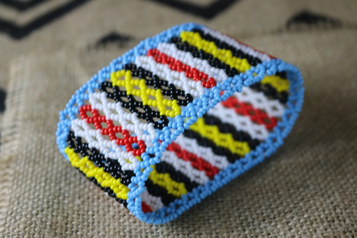 Art# K199  4  inch. Original Kayapo Traditional Peyote stitch Beaded Bracelet from Brazil.