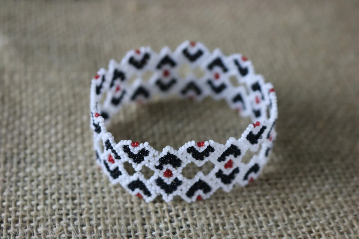 Art# K231  3  inch. Original Kayapo Traditional Peyote stitch Beaded Bracelet from Brazil.
