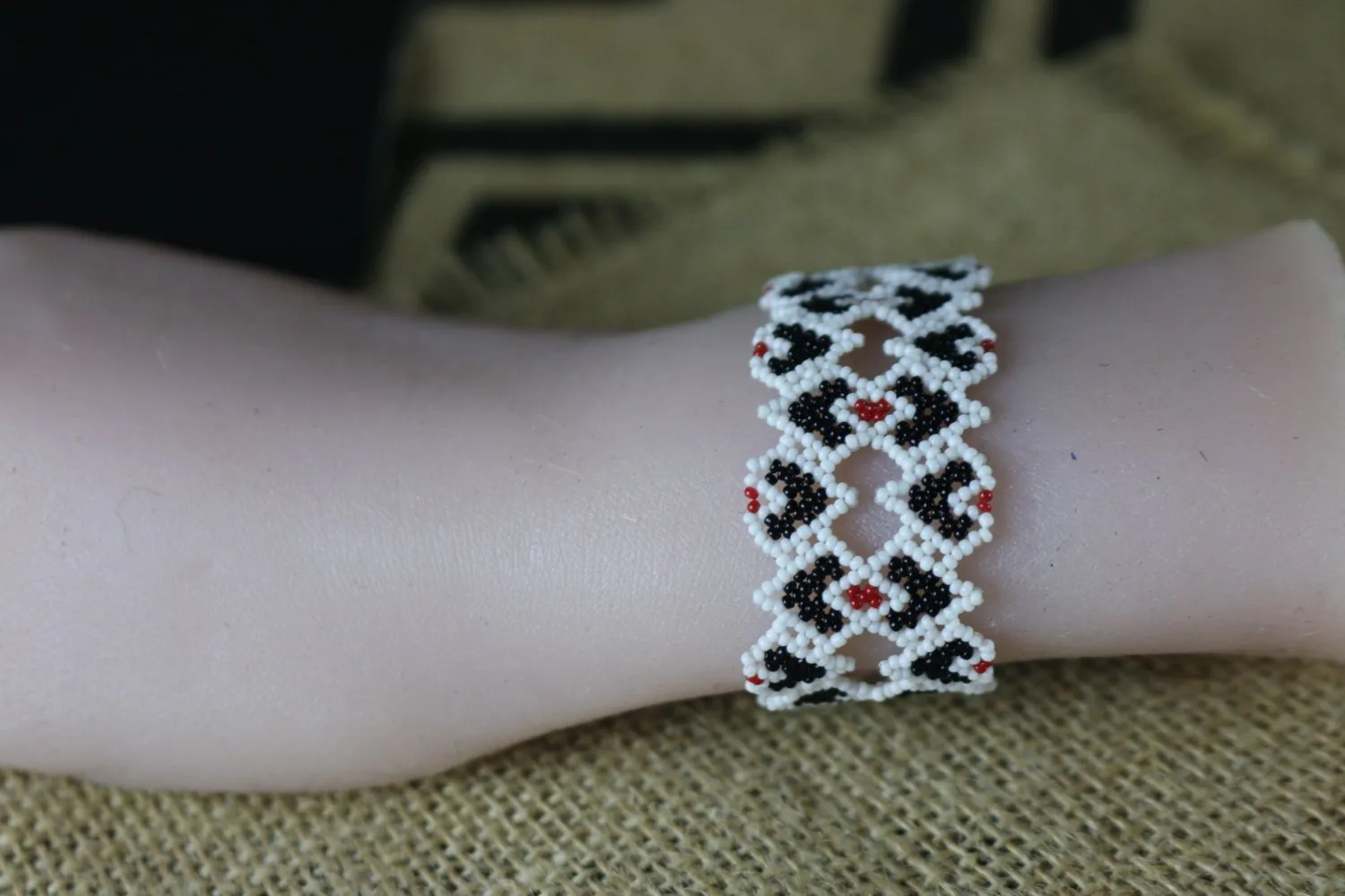 Art# K231  3  inch. Original Kayapo Traditional Peyote stitch Beaded Bracelet from Brazil.