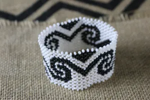 Art# K242  3  inch. Original Kayapo Traditional Peyote stitch Beaded Bracelet from Brazil.