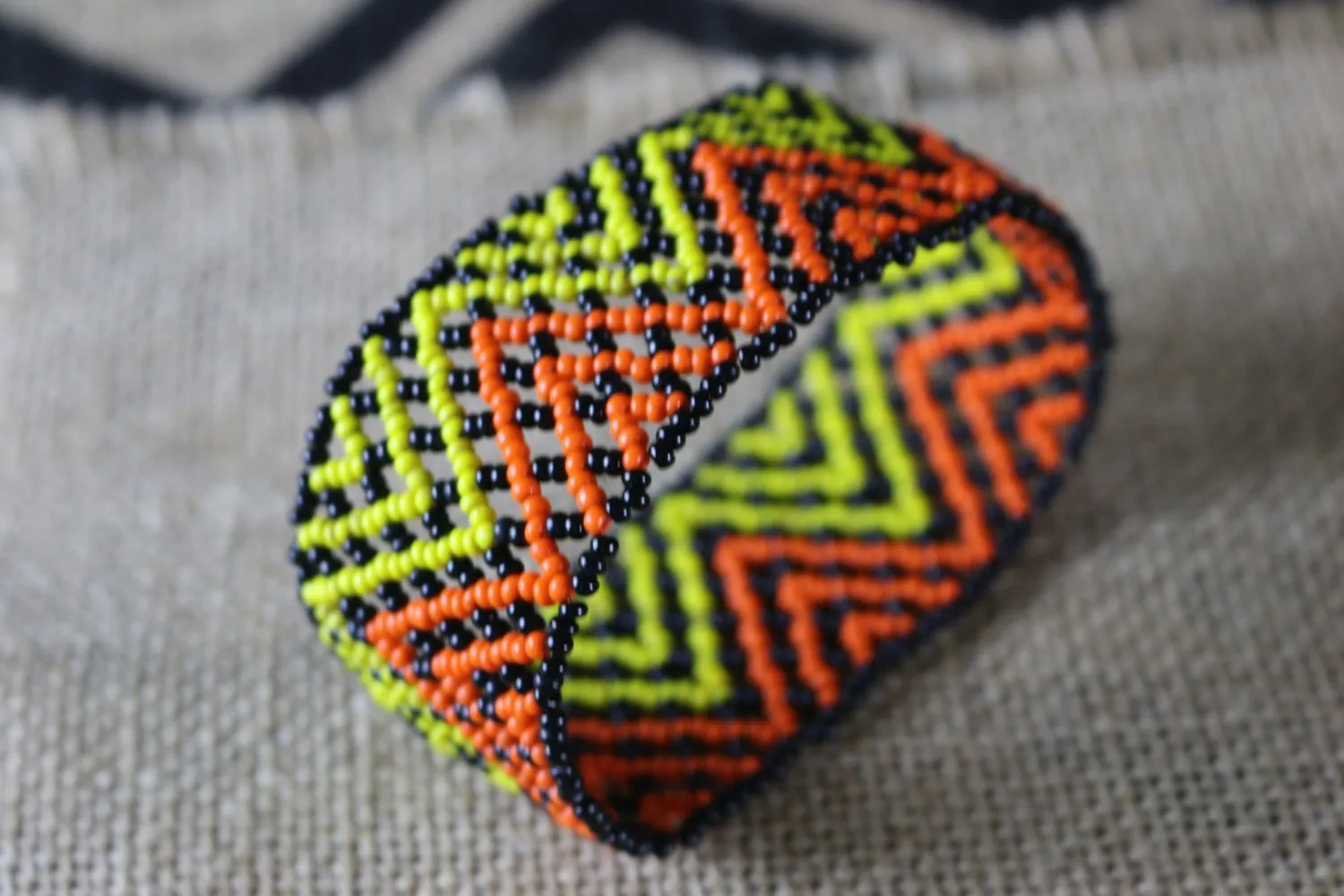 Art# K269  4  inch. Original Kayapo Traditional Peyote stitch Beaded Bracelet from Brazil.