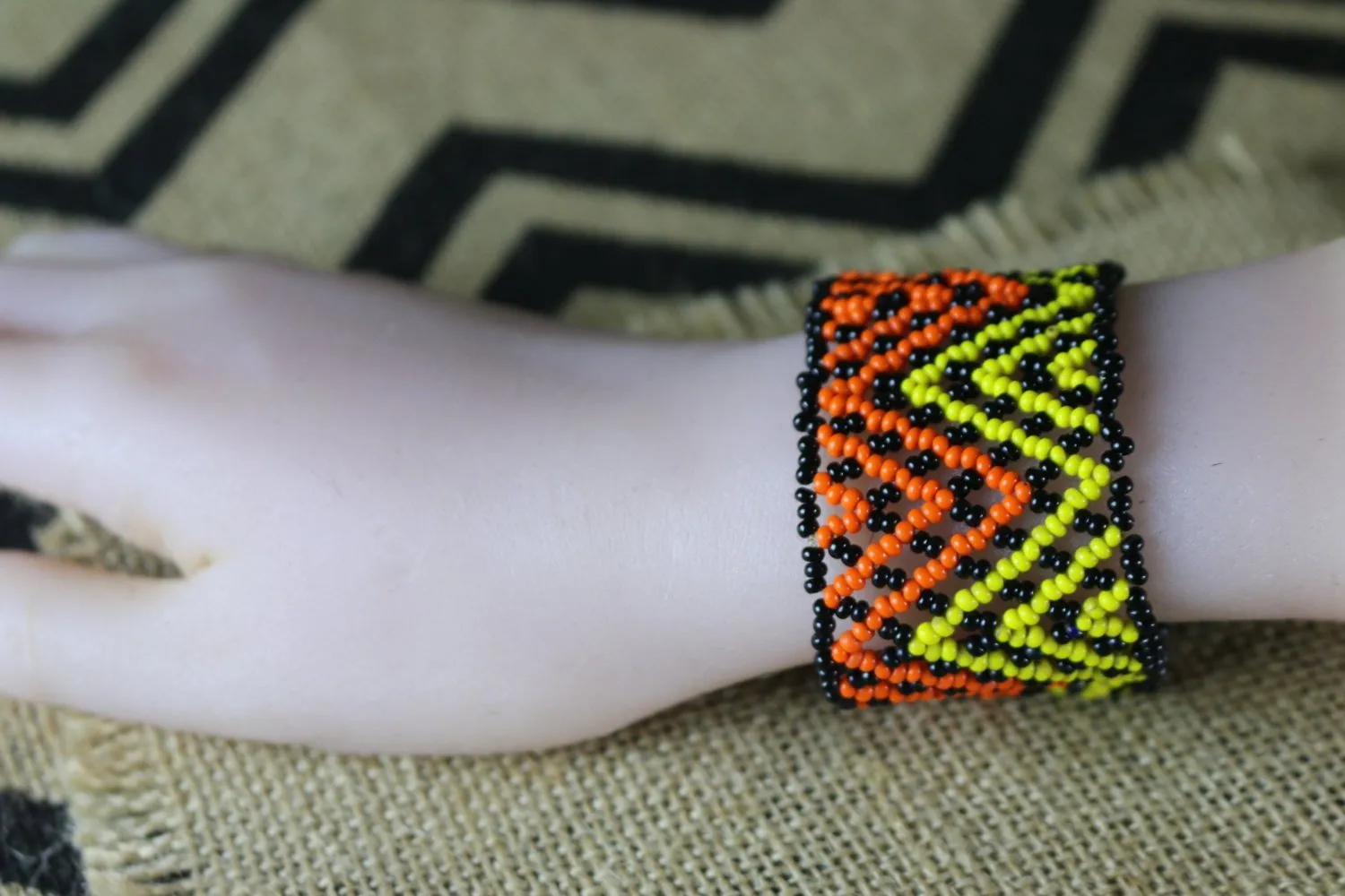 Art# K269  4  inch. Original Kayapo Traditional Peyote stitch Beaded Bracelet from Brazil.