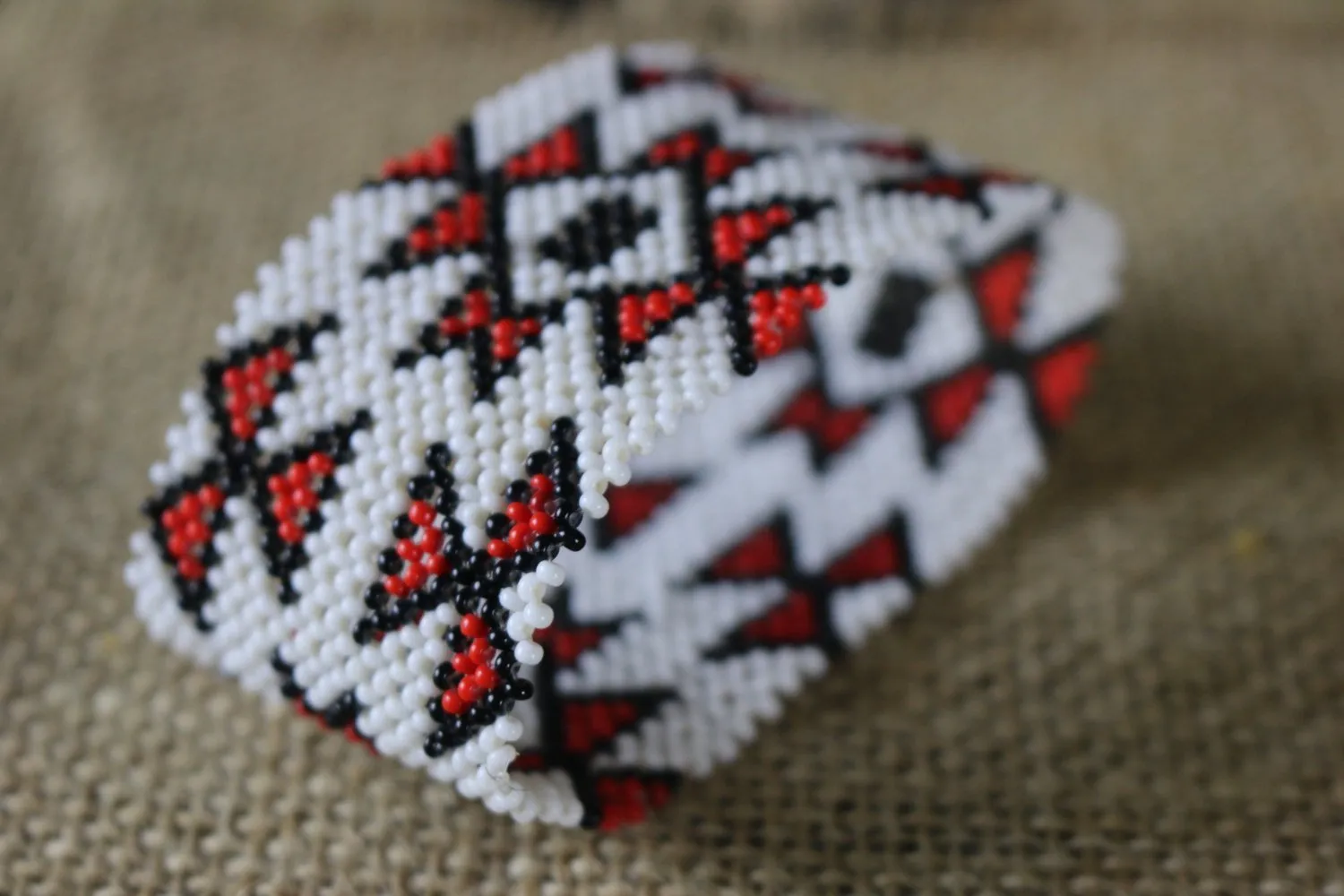 Art# K292  3  inch. Original Kayapo Traditional Peyote stitch Beaded Bracelet from Brazil.