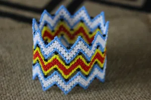 Art#  K293  3  inch. Original Kayapo Traditional Peyote stitch Beaded Bracelet from Brazil.