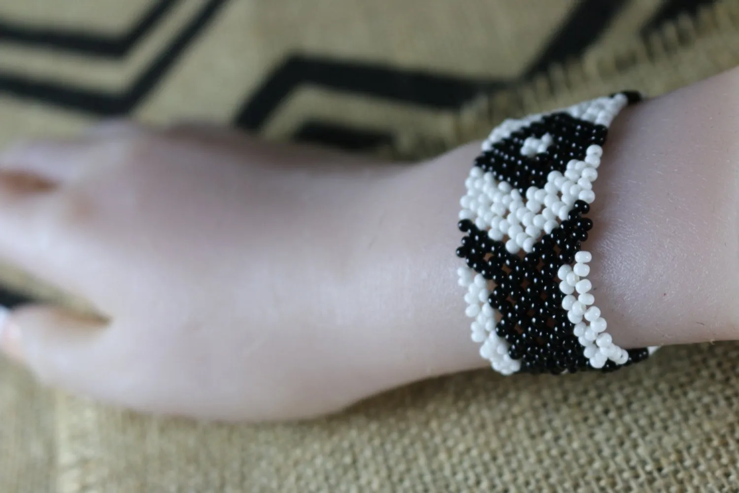 Art# K303  3.5   inch. Original Kayapo Traditional Peyote stitch Beaded Bracelet from Brazil.