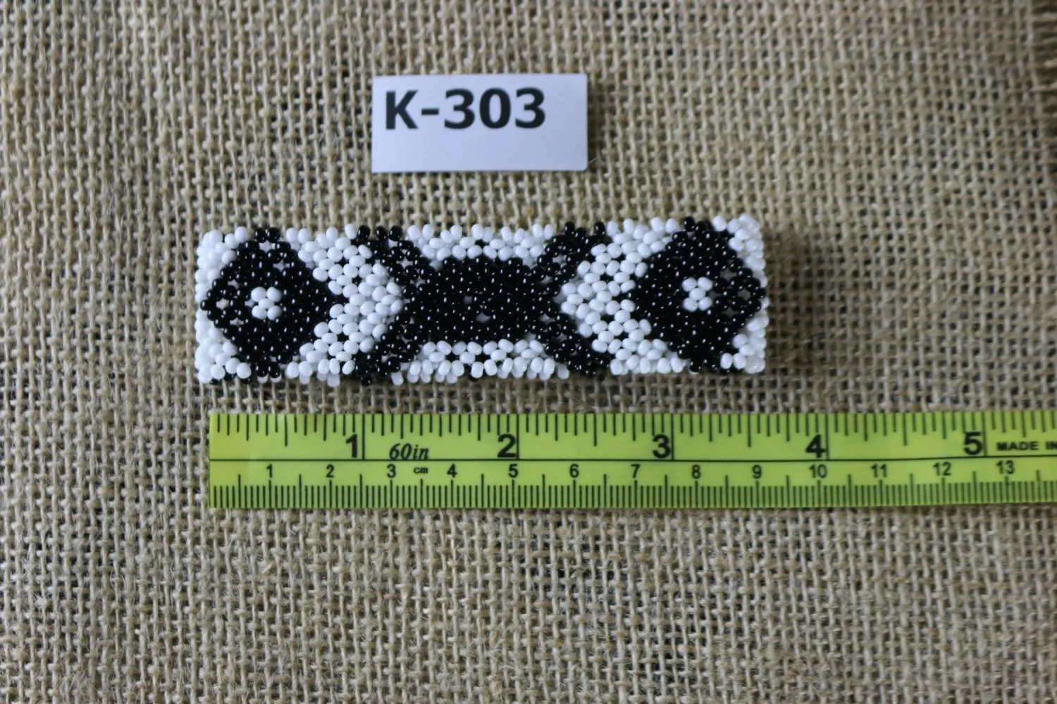 Art# K303  3.5   inch. Original Kayapo Traditional Peyote stitch Beaded Bracelet from Brazil.