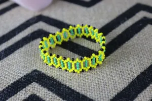 Art# K421  3  inch. Original Kayapo Traditional Peyote stitch Beaded Bracelet from Brazil
