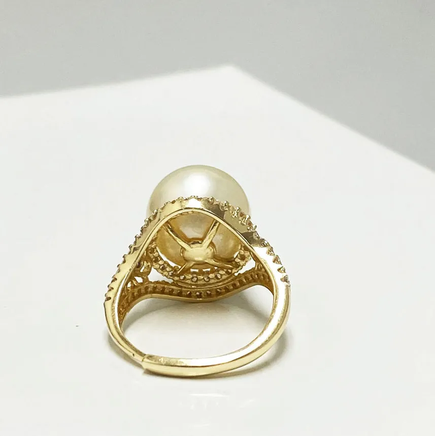 Ava South Sea Gold Pearl Pavé Ring