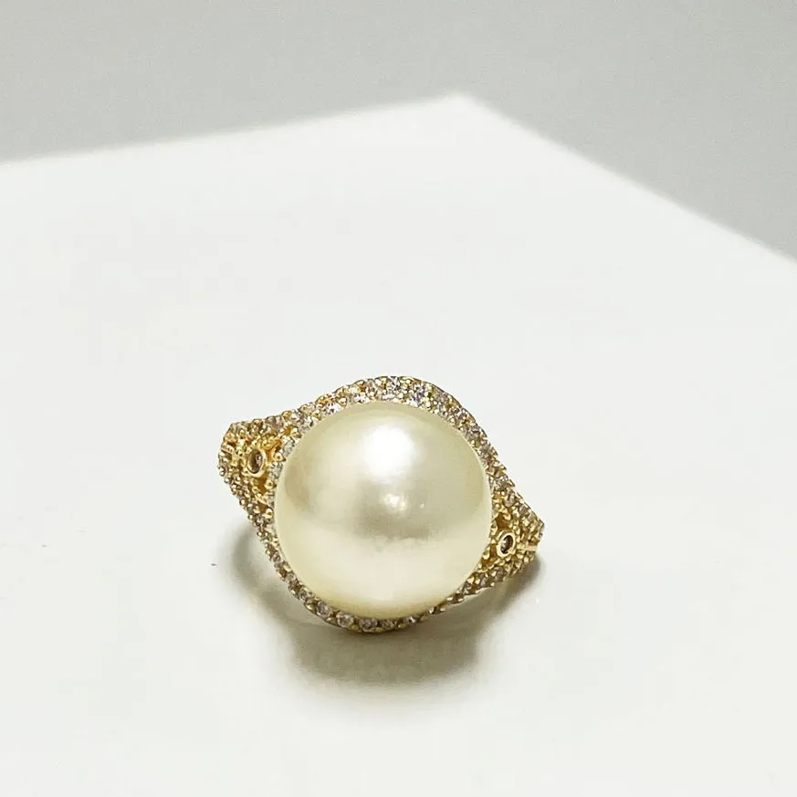 Ava South Sea Gold Pearl Pavé Ring