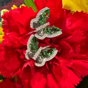 BELLARRI 14K White Gold Diamond and Tsavorite Butterfly Wrap Ring