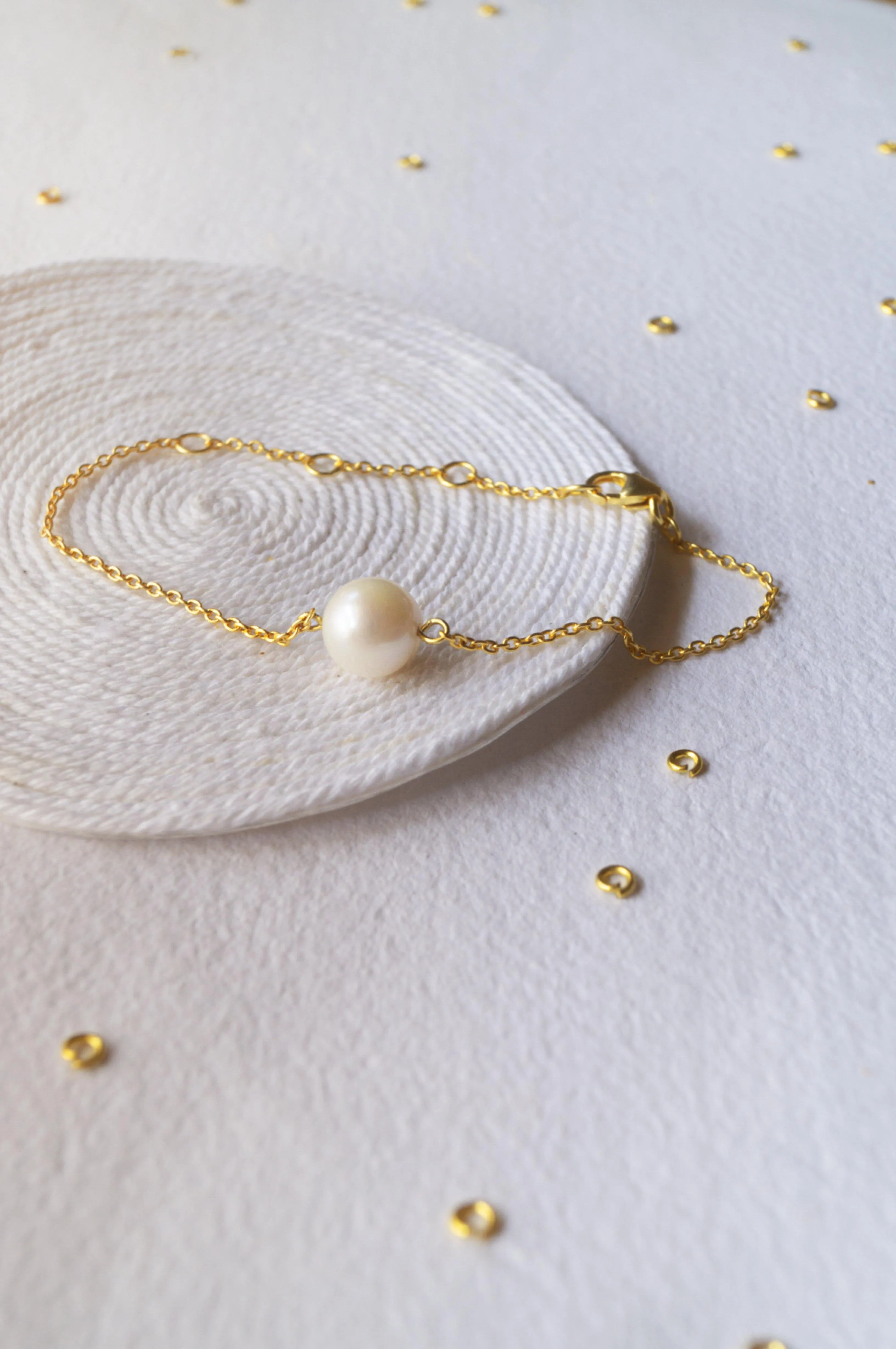 Carry Me Everywhere Pearl Blush Chain Gold Plated Sterling Silver Bracelet