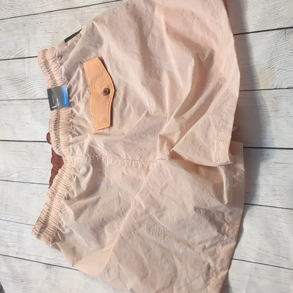 Columbia riptide retro shorts size large