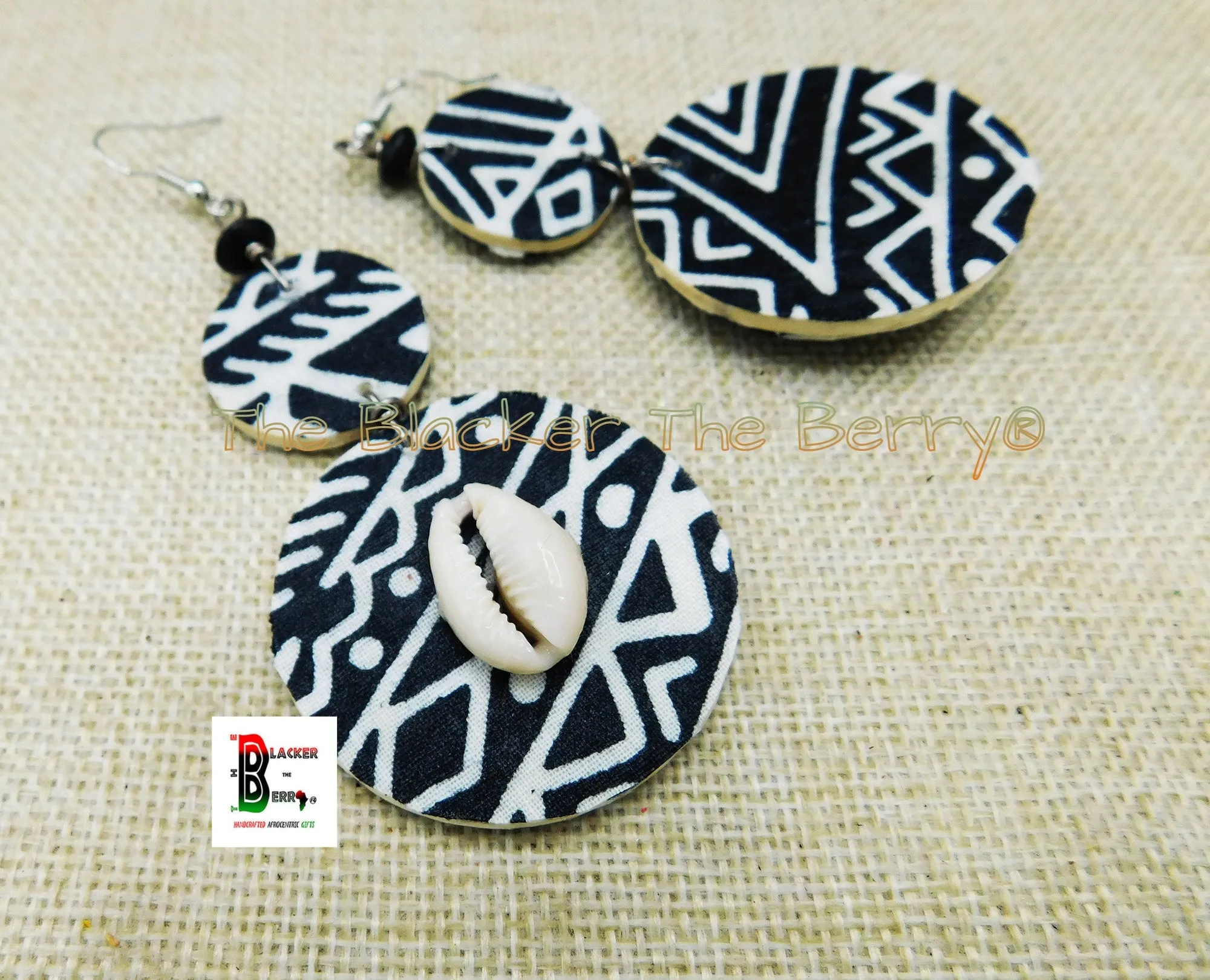 Cowrie Earring Black White Ethnic Handmade Women Jewelry