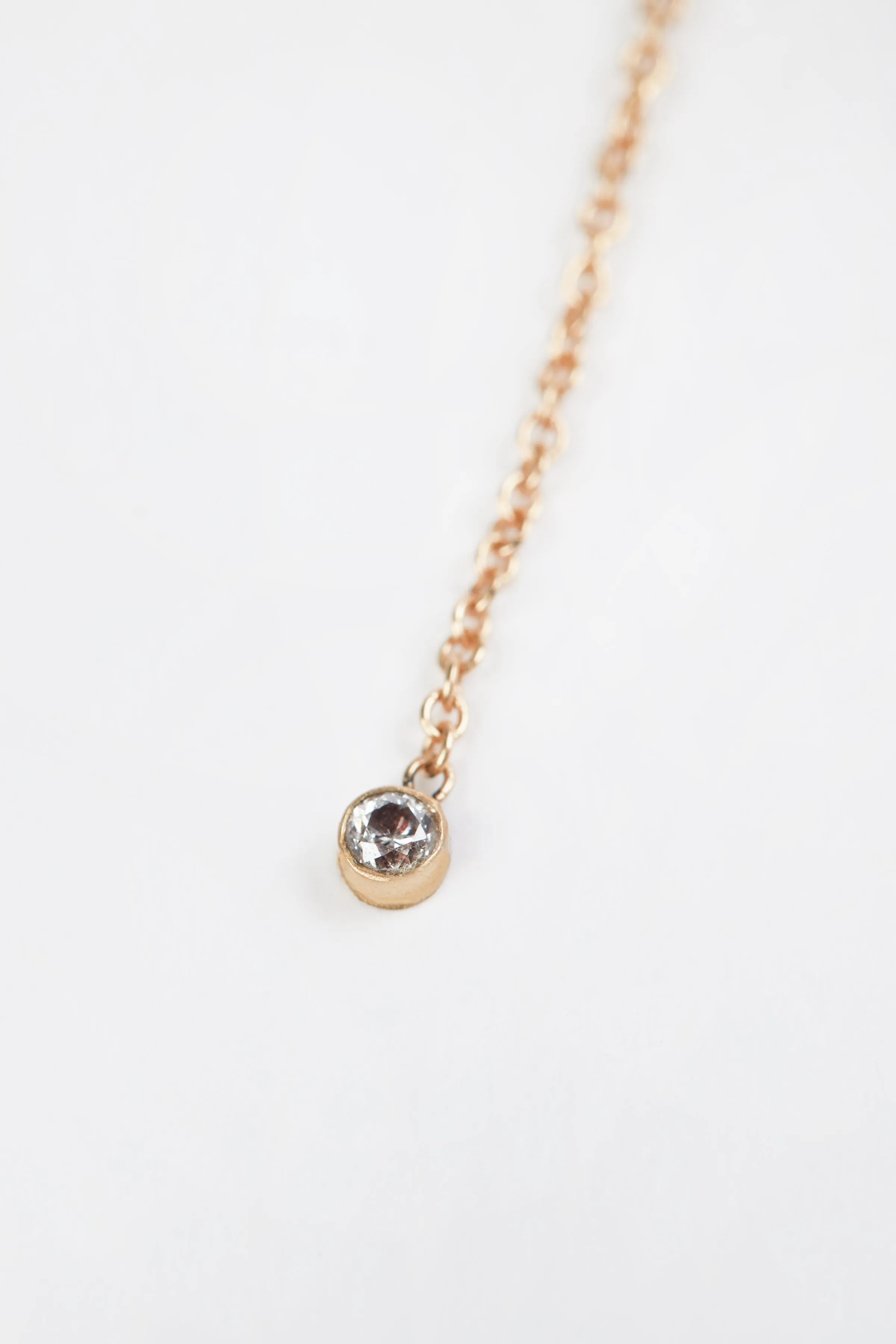 DAINTY DIAMOND LARIAT NECKLACE
