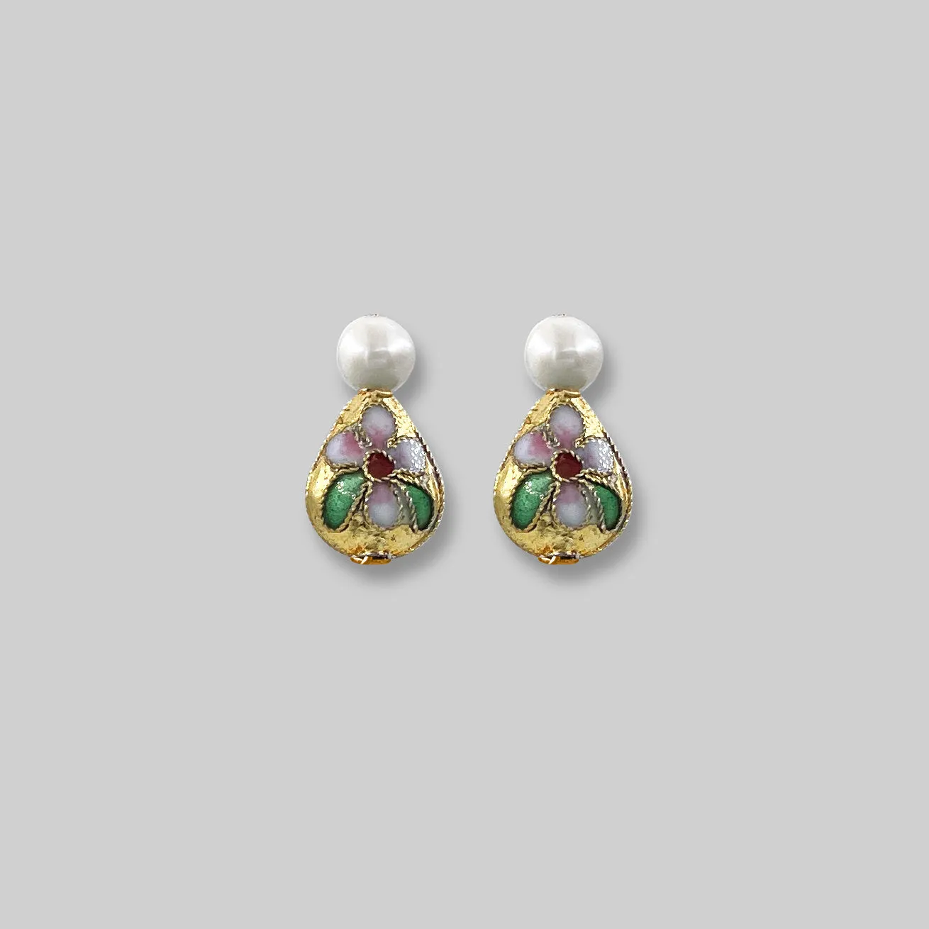 Dainty Flower Drop Earrings