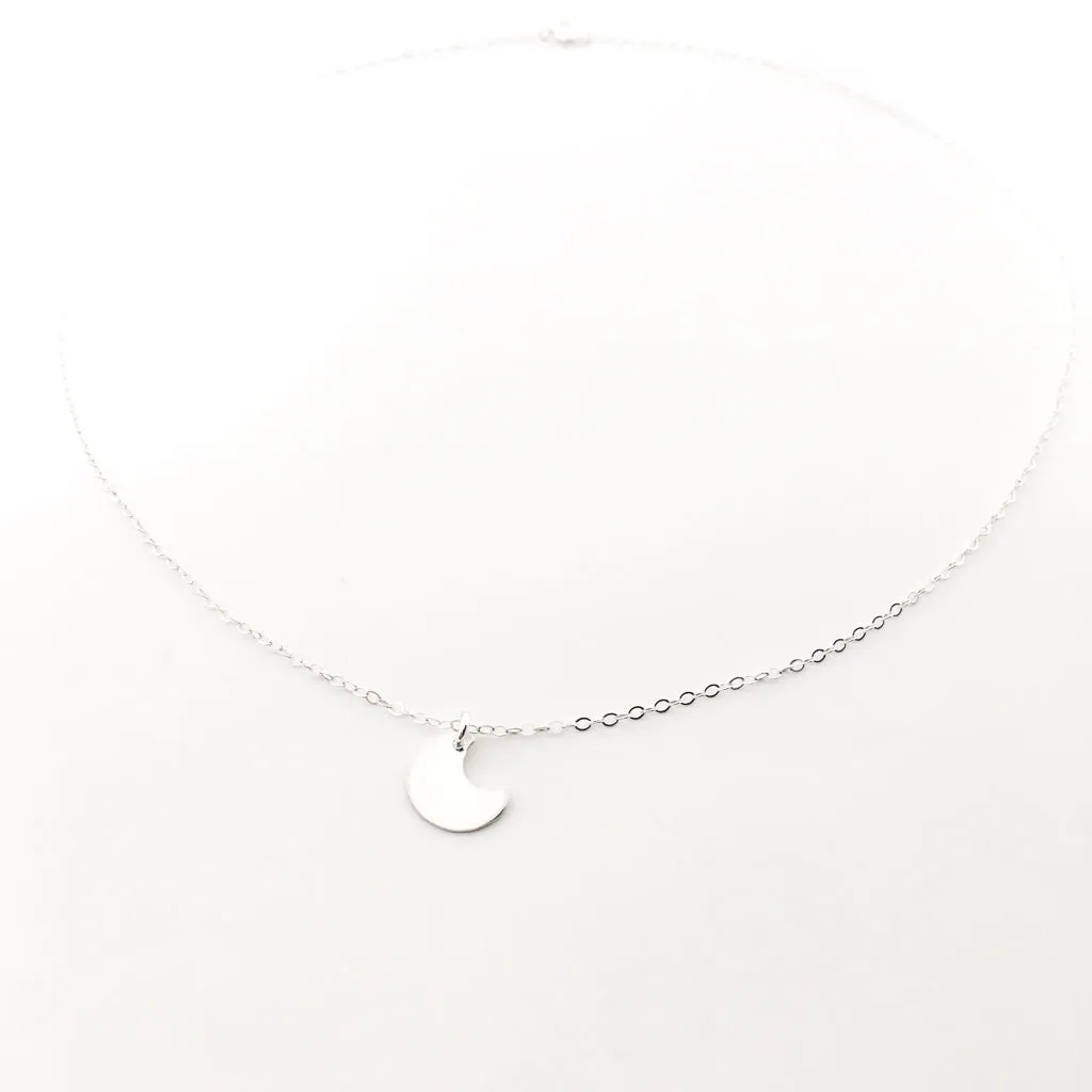 Dainty Moon Necklace | Silver
