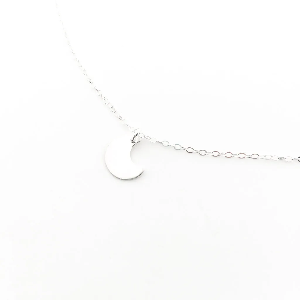 Dainty Moon Necklace | Silver