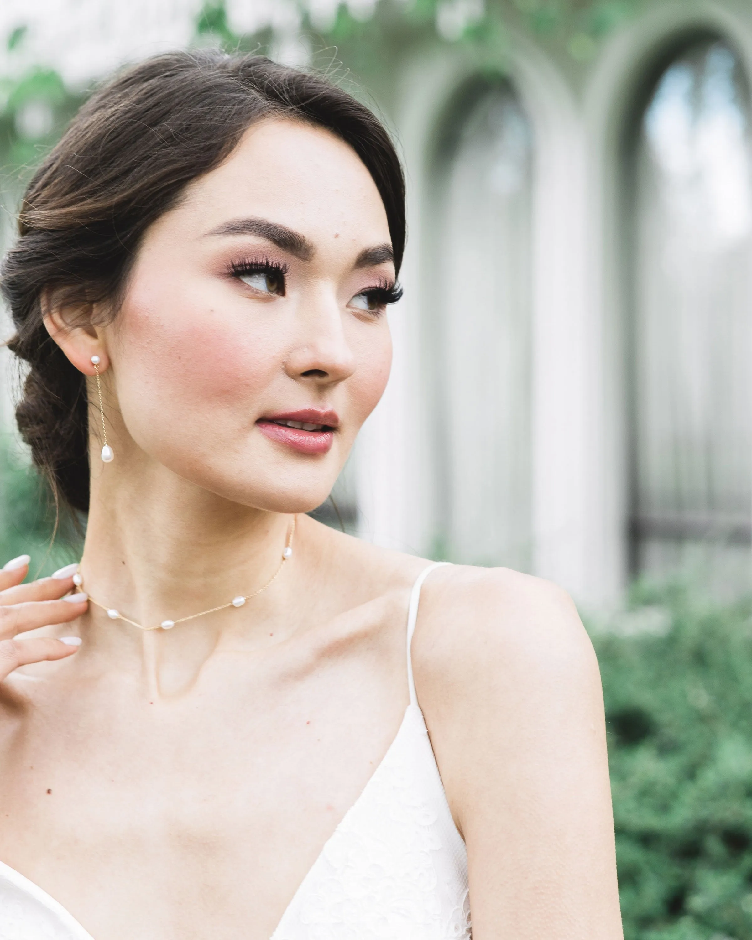 Dainty Pearl Necklace