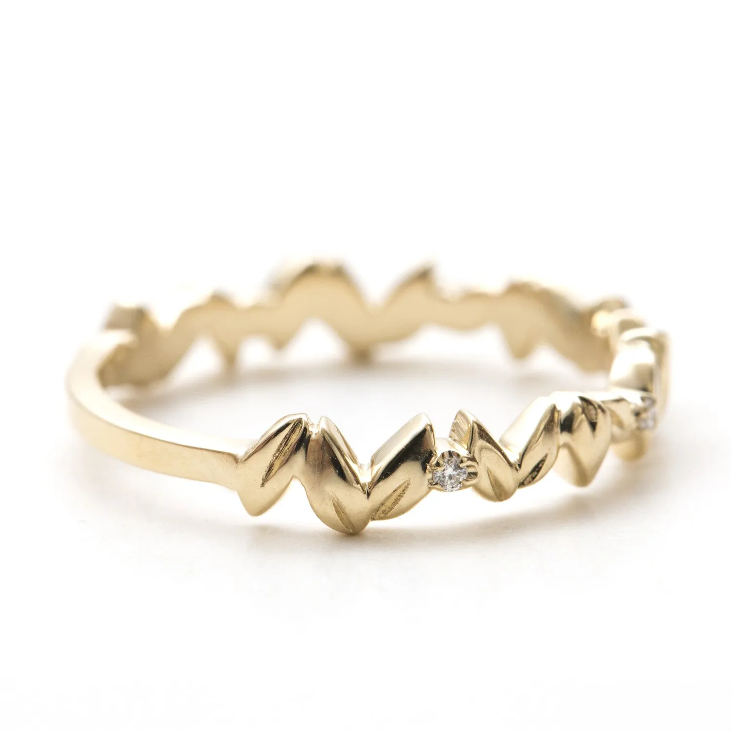 Diamond Leaf Band