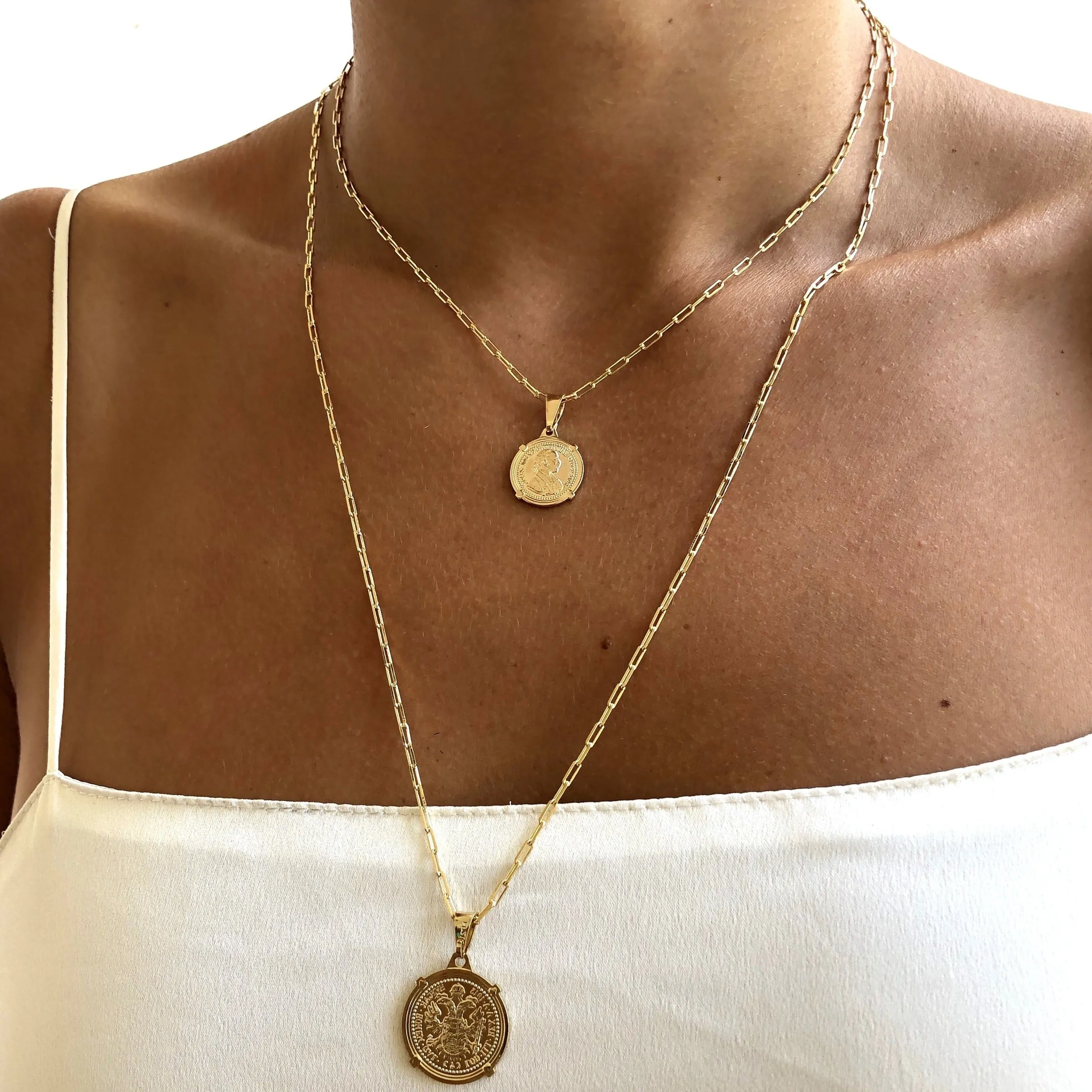 Double Dainty Medallion