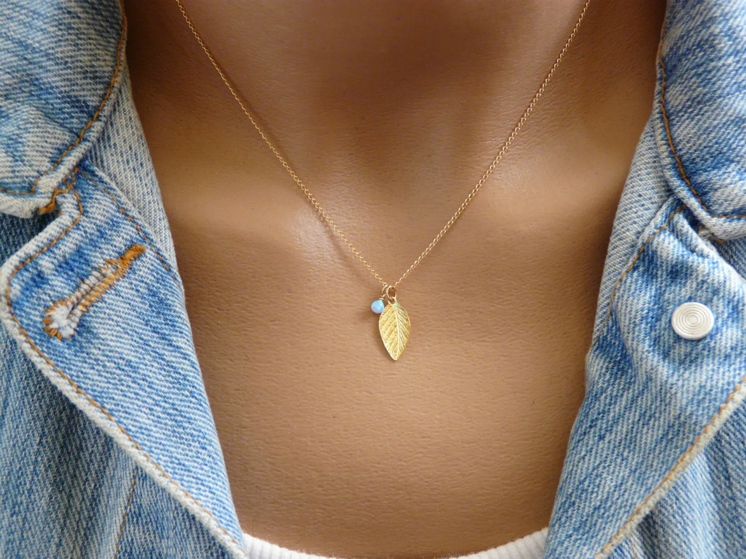 Gold Leaf Opal Necklace – Nature Inspired Elegance