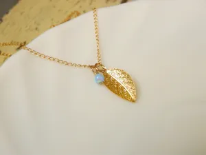 Gold Leaf Opal Necklace – Nature Inspired Elegance