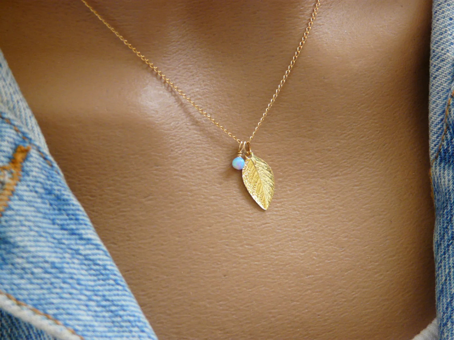 Gold Leaf Opal Necklace – Nature Inspired Elegance