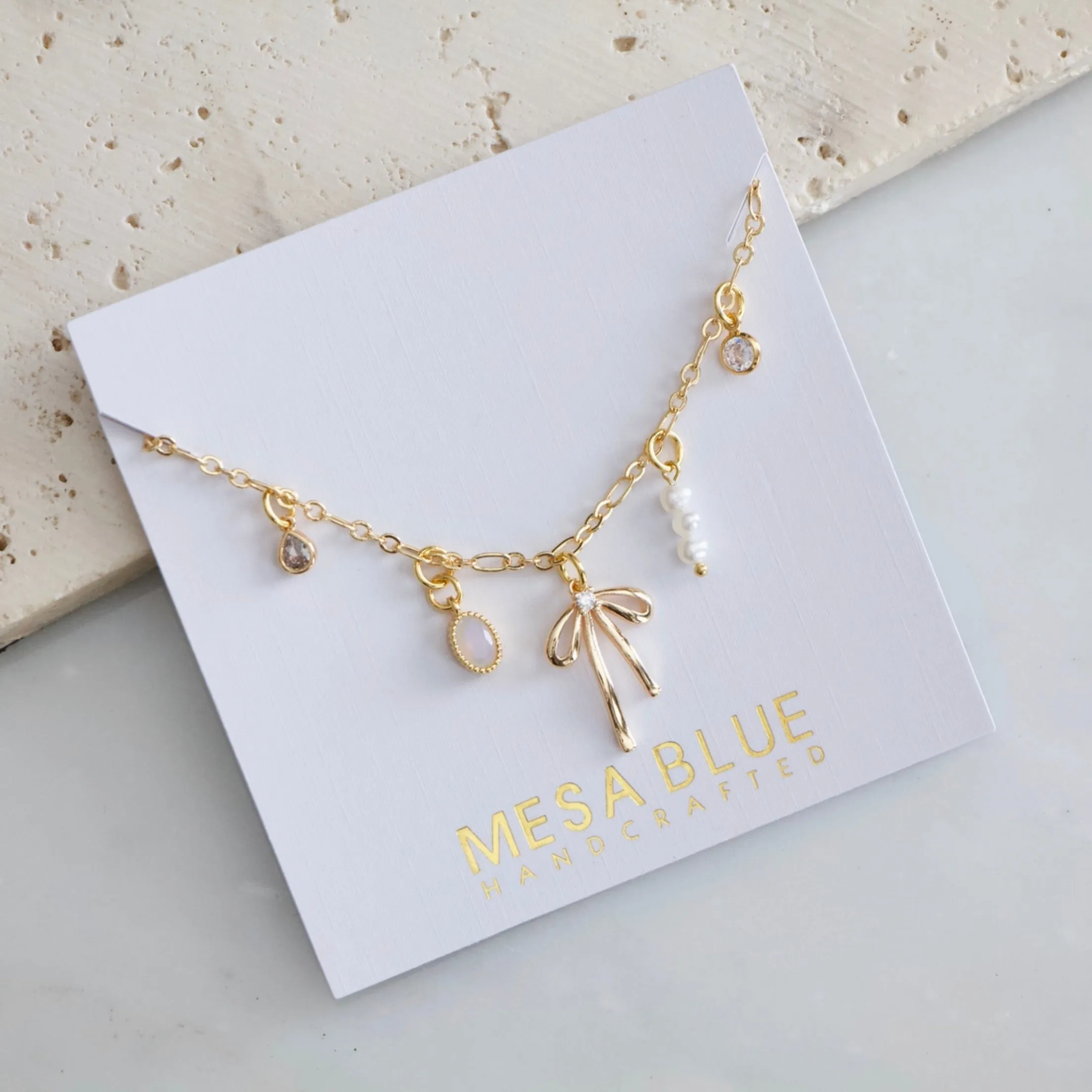 Hello Pretty Necklace