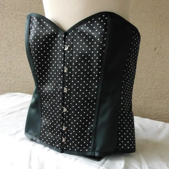 KINNAIRD OF IRELAND Steel Boned Corset