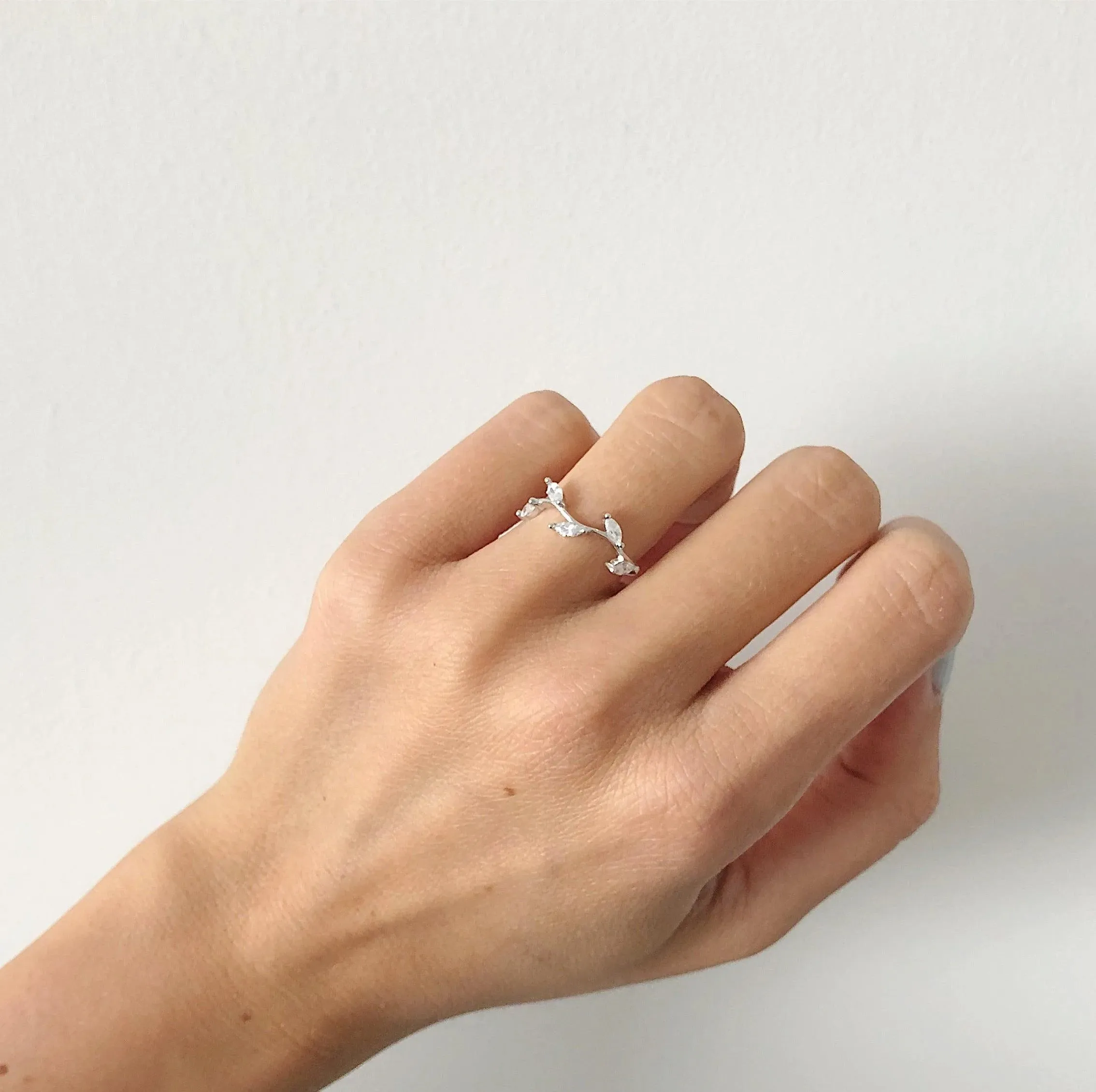 Leaf Ring | Dainty Leaf Cluster | 925 Sterling Silver