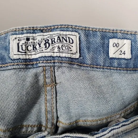 Lucky Brand Bridgette Cropped Flare Button Fly Jeans Light Wash Blue Size 00/24