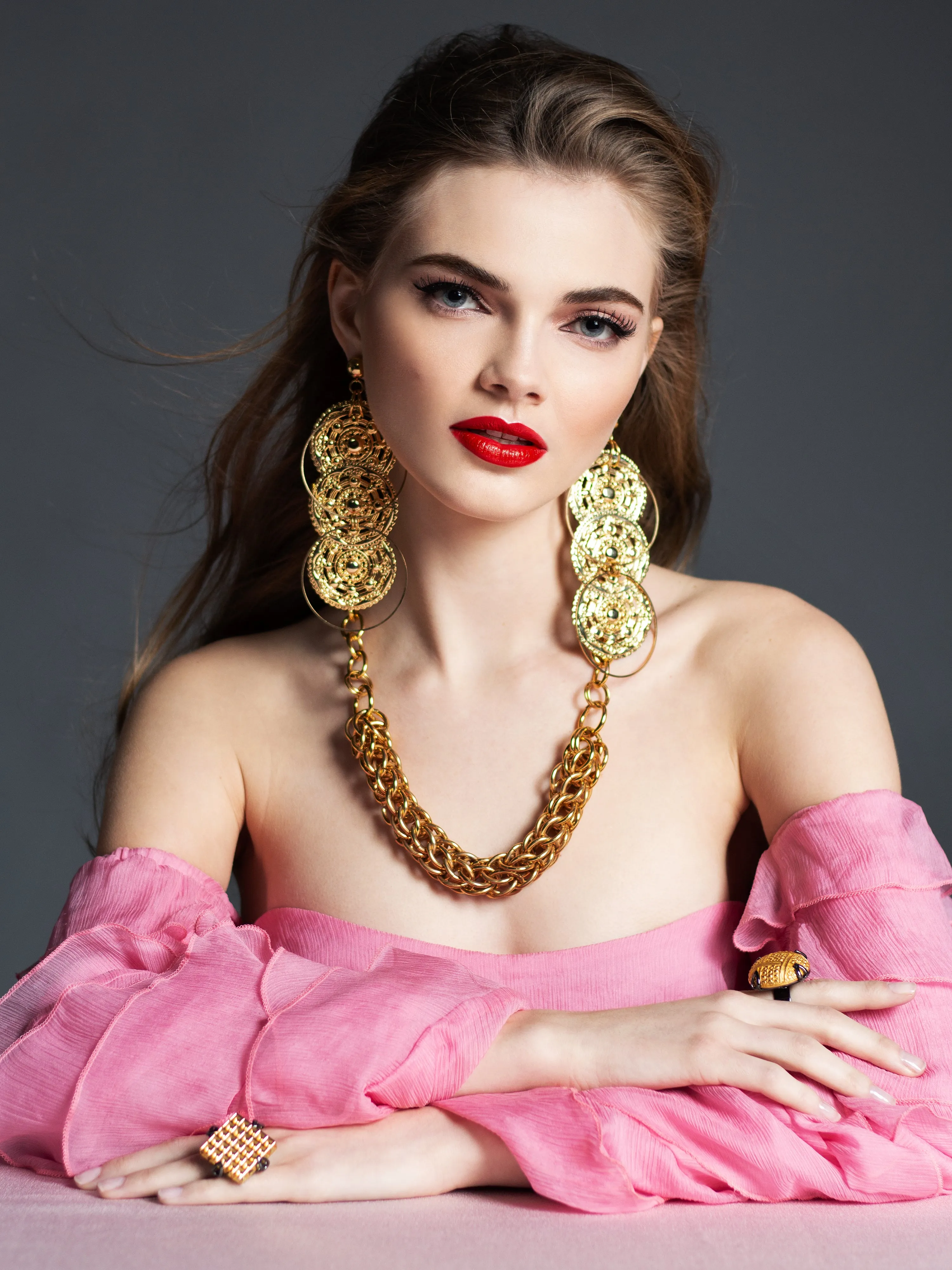 PARTY SHOT NECKLACE