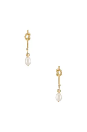 PEARL DROP EARRING