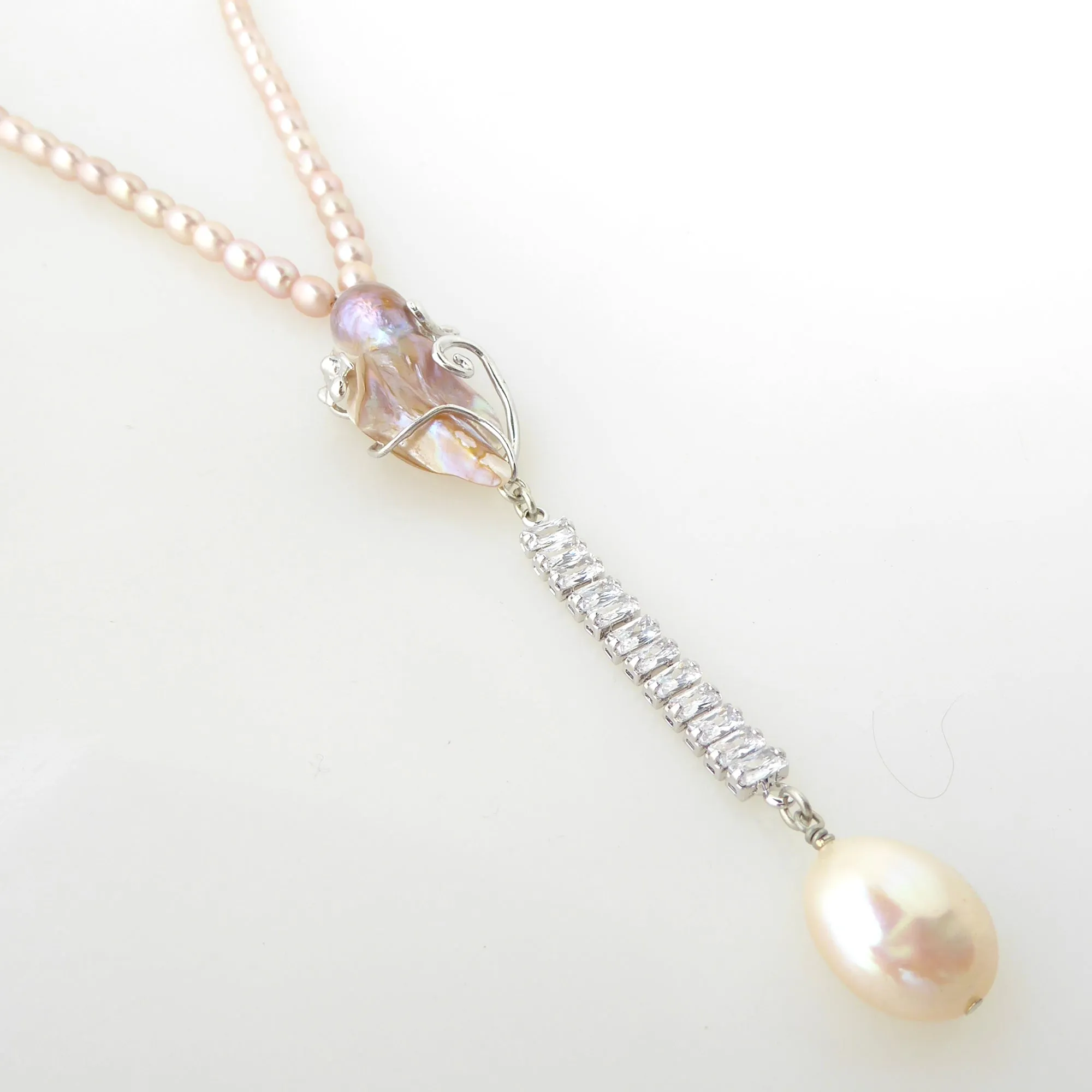 Pink baroque pearl drop necklace