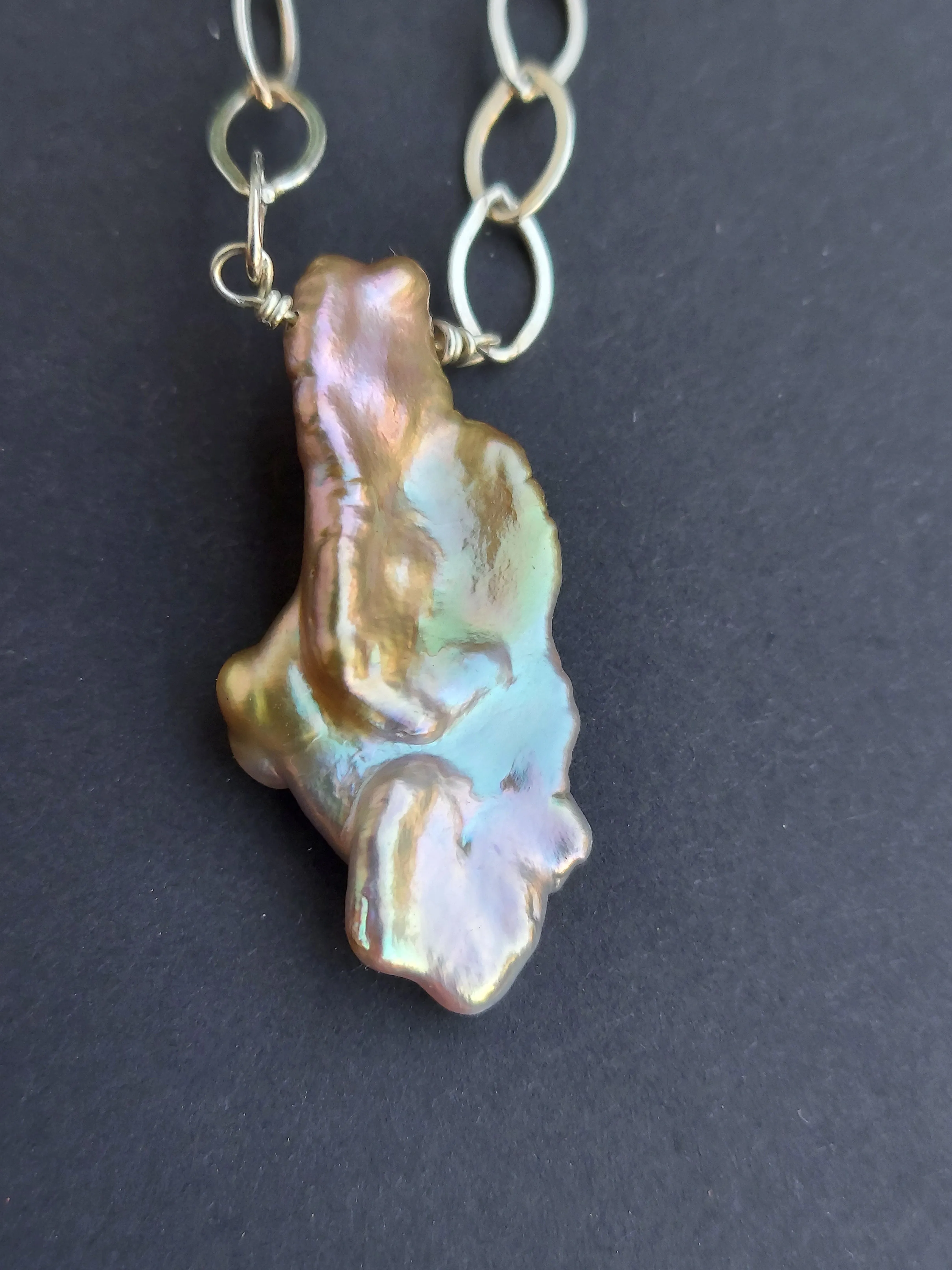 Pink Large Baroque Iridescent Pearl Pendant choker on a silver chain. Wedding Pearl Necklace. Summer Pearls