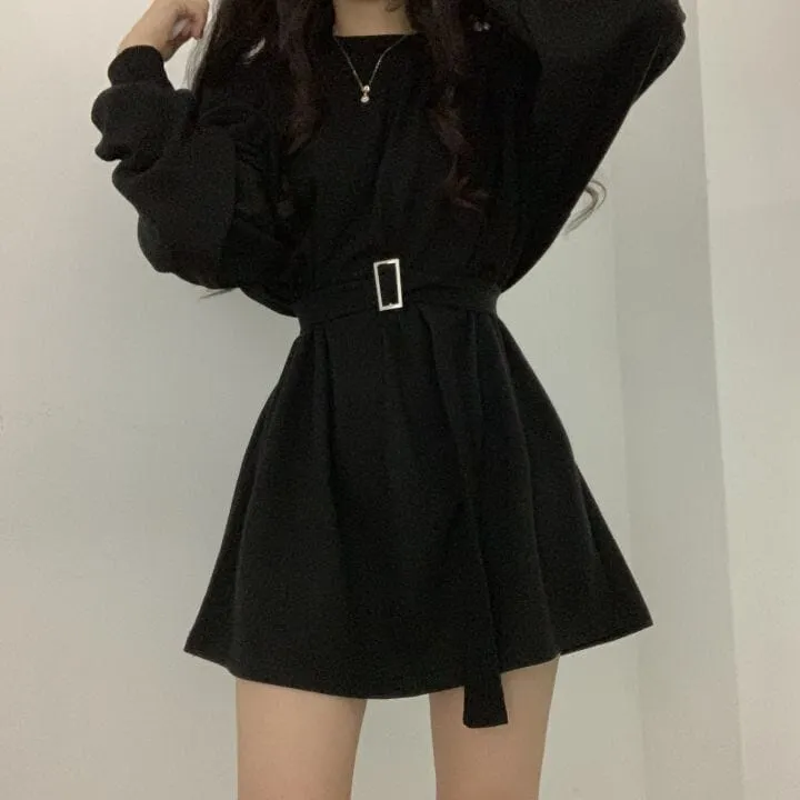 Retro Puffy Sleeve Belt Loose Waist Dress SD02110