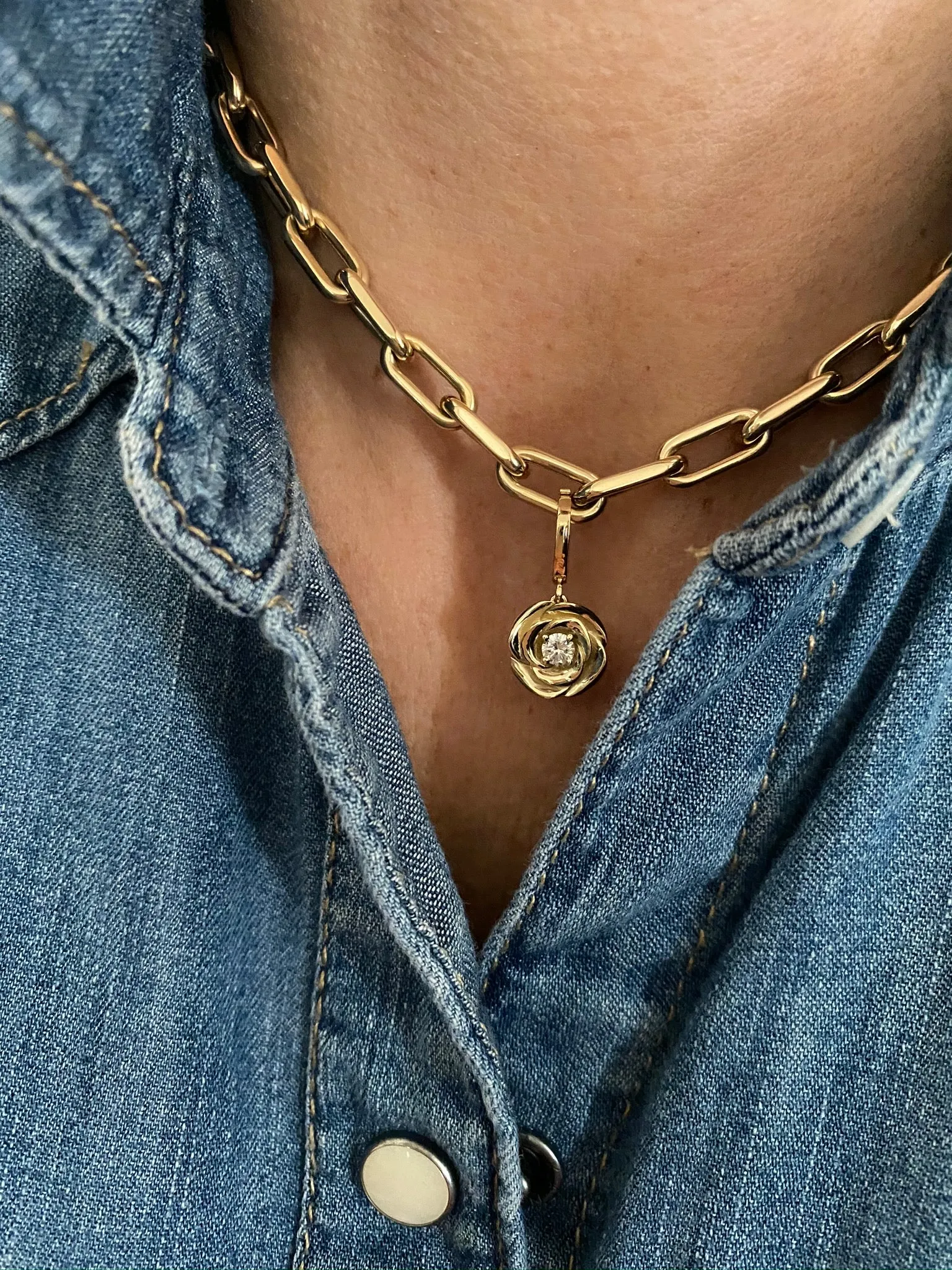 Rose Charm