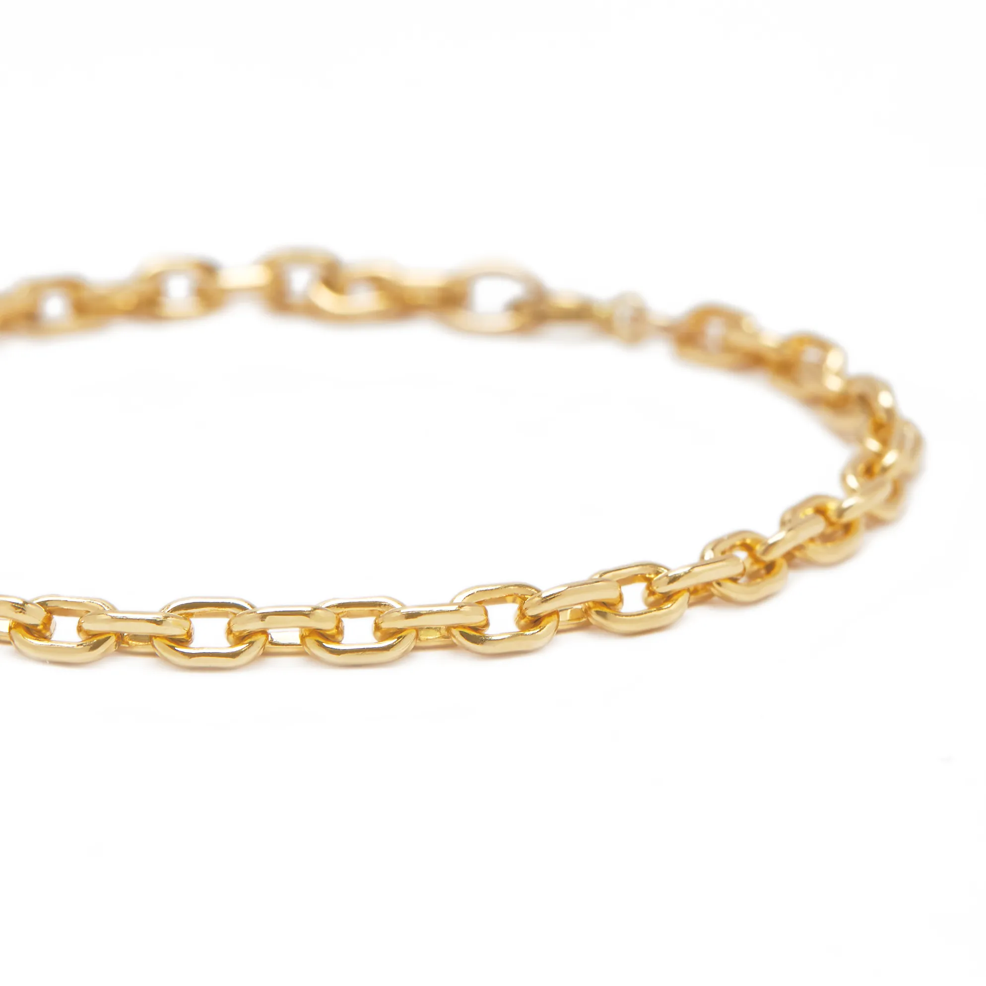 Saras Chain Bracelet