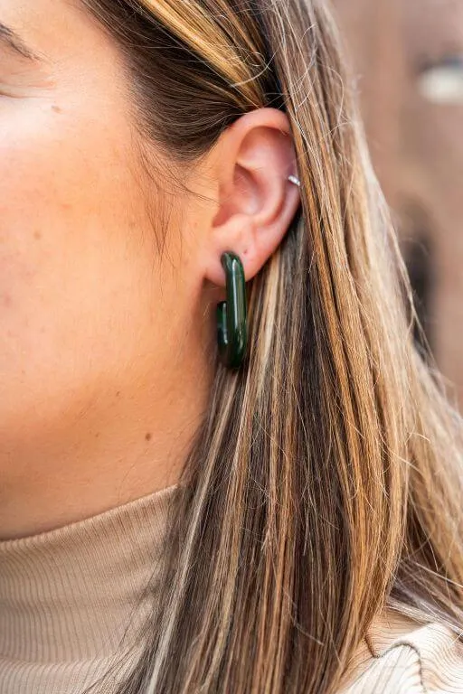 Shannon Resin Chain-Link Hoops in Forest Green