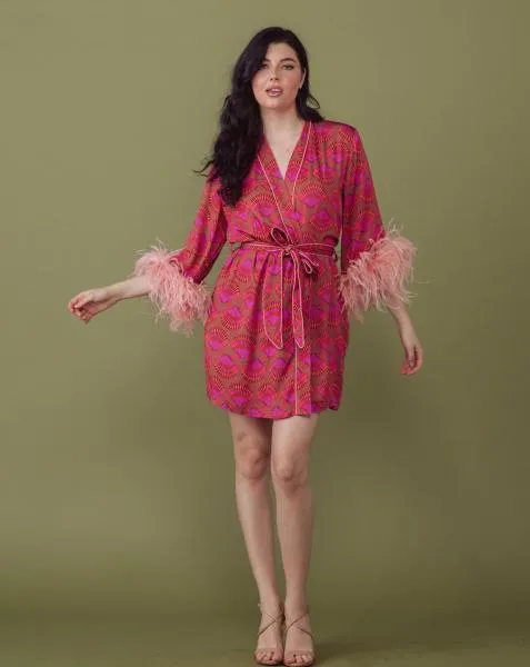 Shells/Feathers Sateen Short Robe -