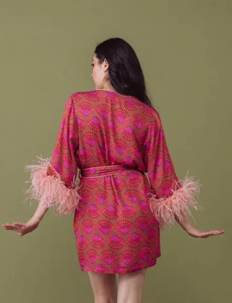 Shells/Feathers Sateen Short Robe -