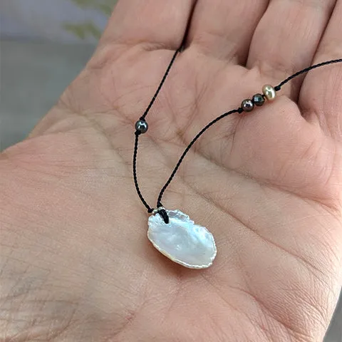 Small Breath Pearl Necklace
